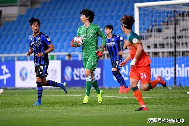足球报：国足中场 杨明洋、塞尔吉尼奥是最大变数？